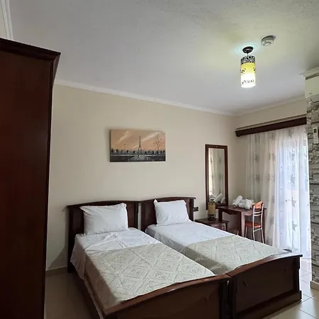 Restorant Leza Hotel *