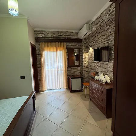 Restorant Leza Hotel Lini