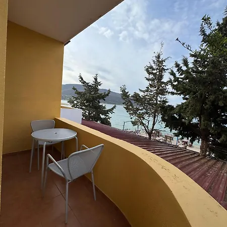 Hotell Restorant Leza *