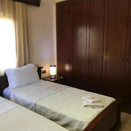 Hotel Restorant Leza *